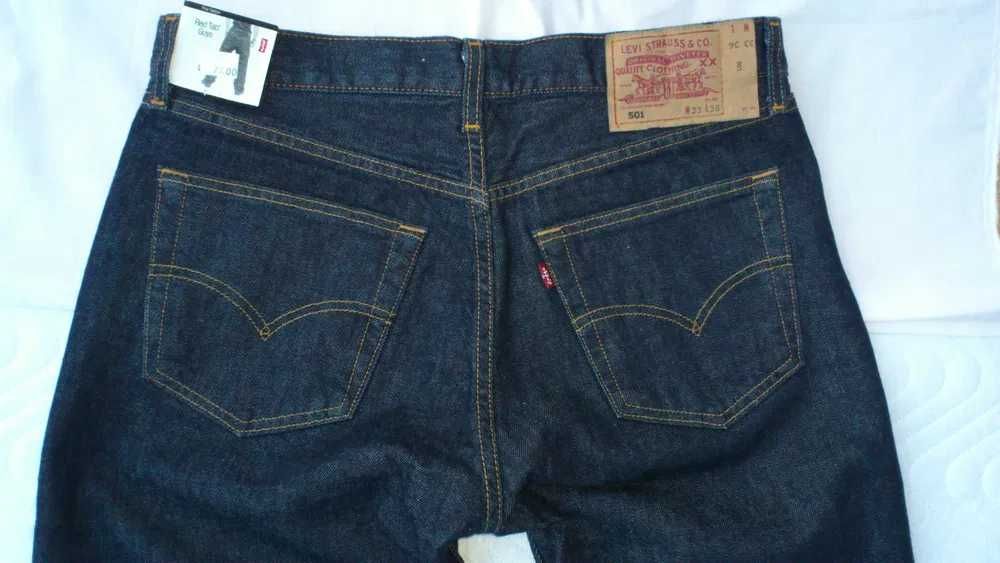 Джинсы Levi Strauss 501.Made in SPAIN,НОВЫЕ2002г33/36.ПОТ42ДЛ120ВИНТАЖ