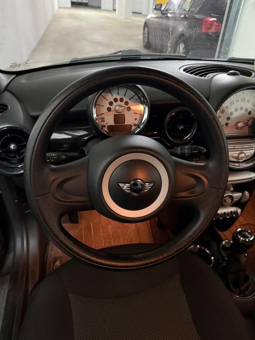 MINI One 1.4 Gasolina | 2010 | 170.000 km | Revisão Feita