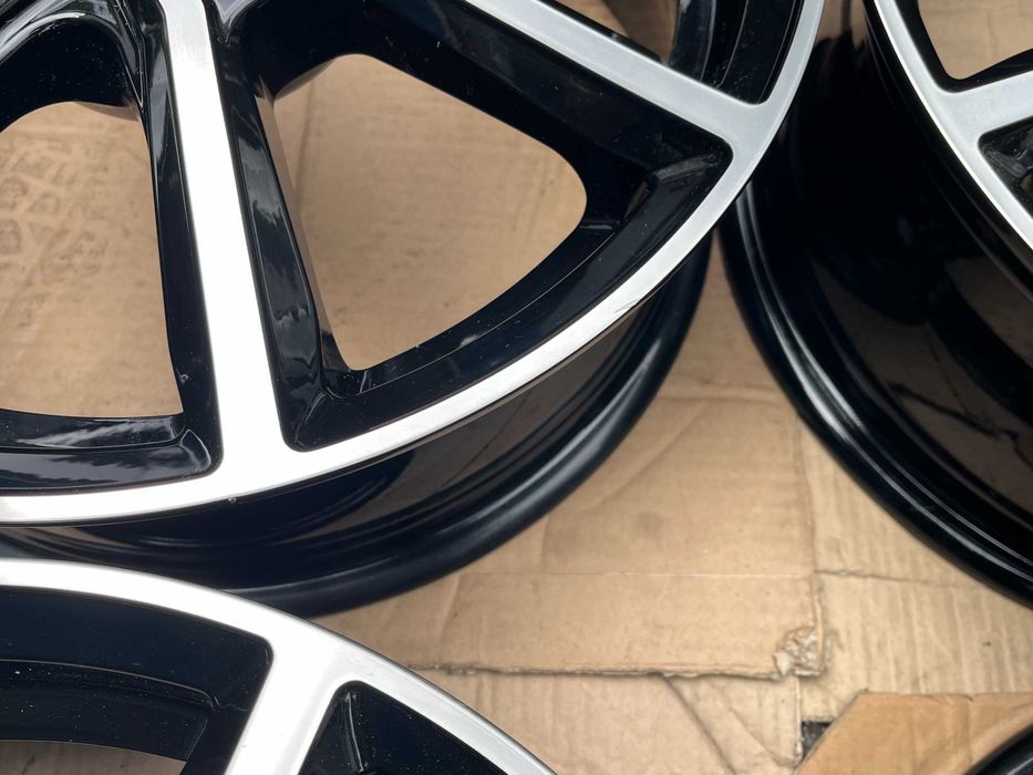 4x felgi aluminiowe DEZENT TN black 16"x6" rozstaw 4x100 ET 38 NOWE