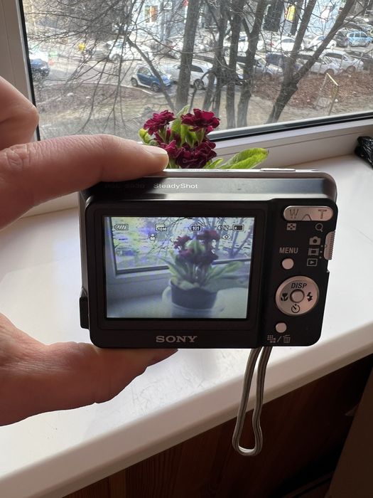 Цифровий фотоапарат Sony CyberShot DSC-S930 Black