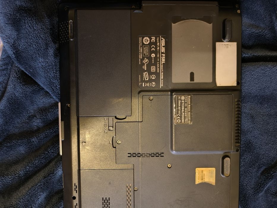 Laptop Asus sprzedam