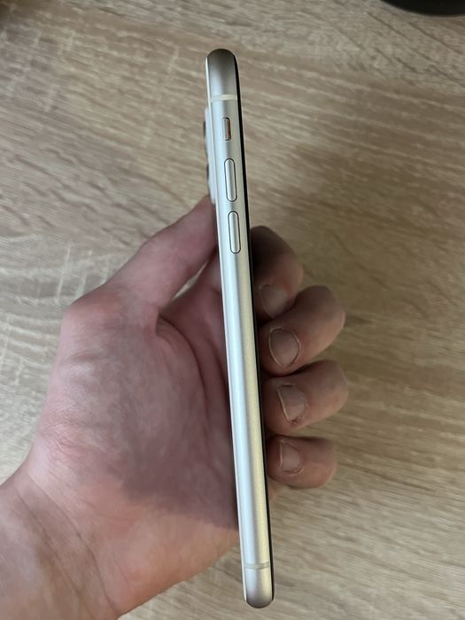 Iphone 11 64гб белый