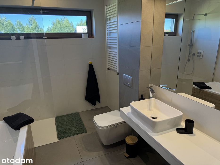 Nowoczesny dom z 2018r. 200 m² | Działka 2814m² | Budynek gosp.80m²