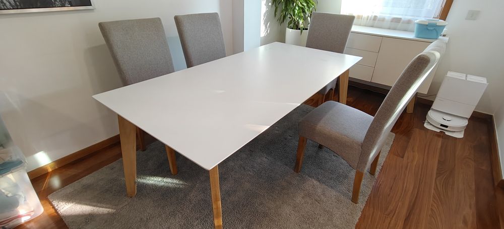 Mesa branca lacado C= 1.90m x L=0.90 m x H=0,75