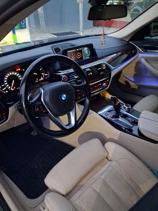 BMW 520 g30 190 cv