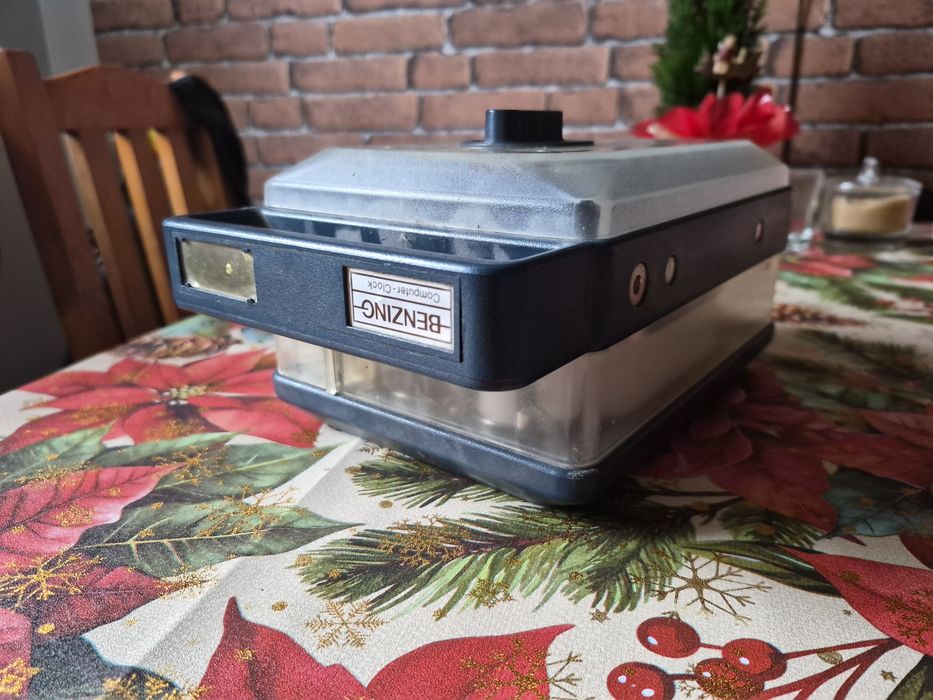 Zegar Benzing dla gołębi