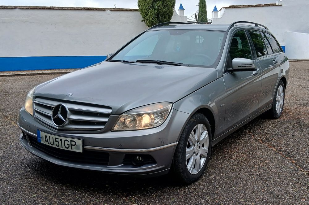 Mercedes-Benz W204 2011