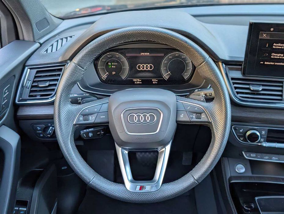 Audi Q5 e quattro S line Prem Pl 55 TFSI      2024