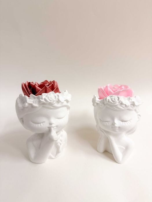 Boneca em gesso cerâmico perfumado