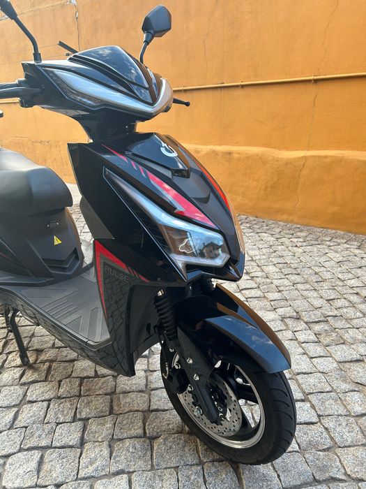 Bicicleta Elétrica NEOVOLT Pulse - Como Nova