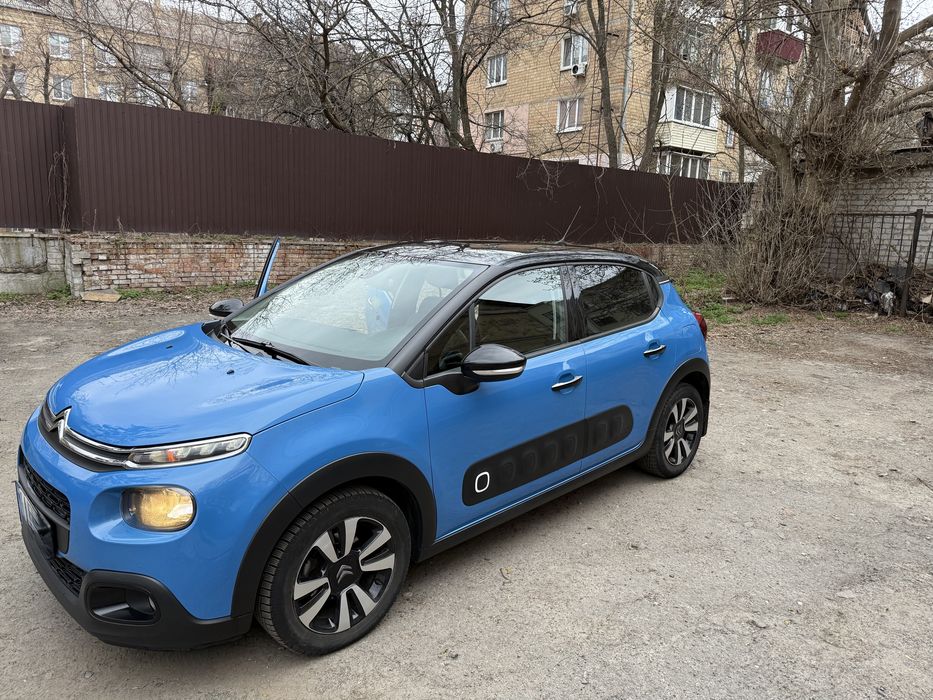 Продаю автомобіль