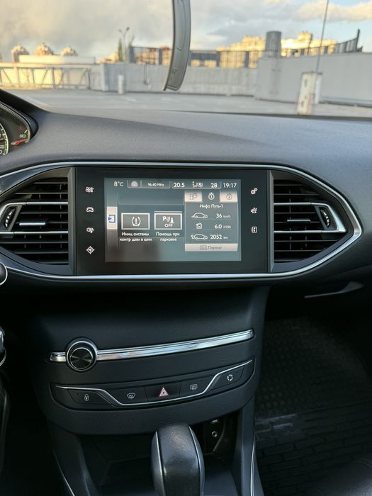 Peugeot 308 2016р Пежо 308