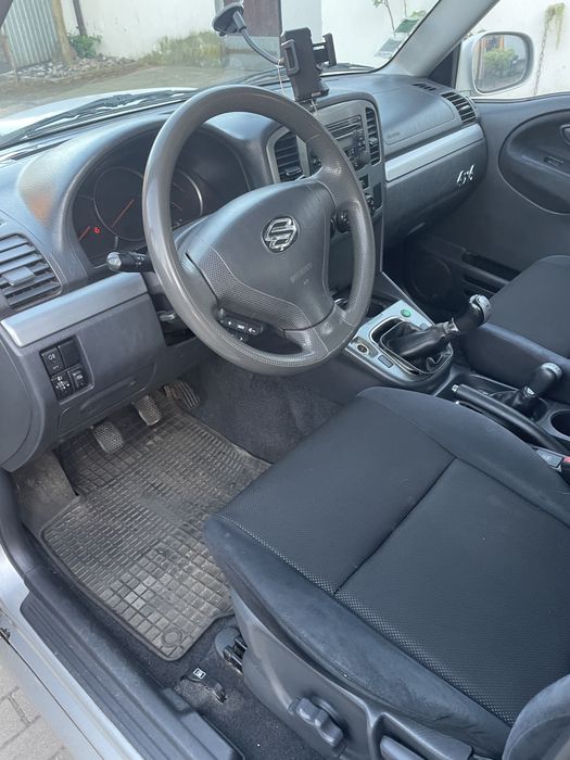 Suzuki grand vitara