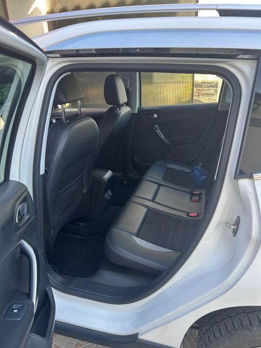 Peugeot 2008  1.2 VTI Allure 2008