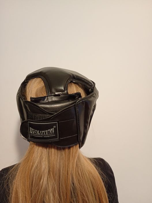 Kask karate  z ochraniaczami