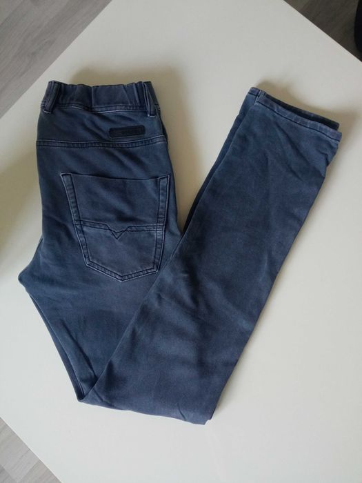 Diesel spodnie jeans elastyczne na 14 lat pas 70-88cm