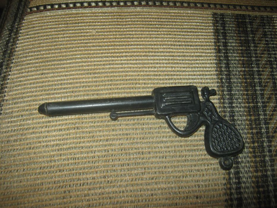 Пишущая ручка,пластик