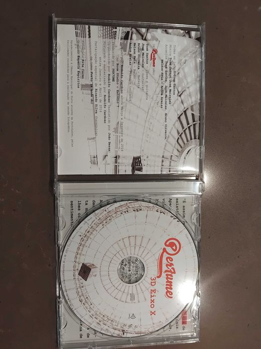 Cd dos Perfume novo