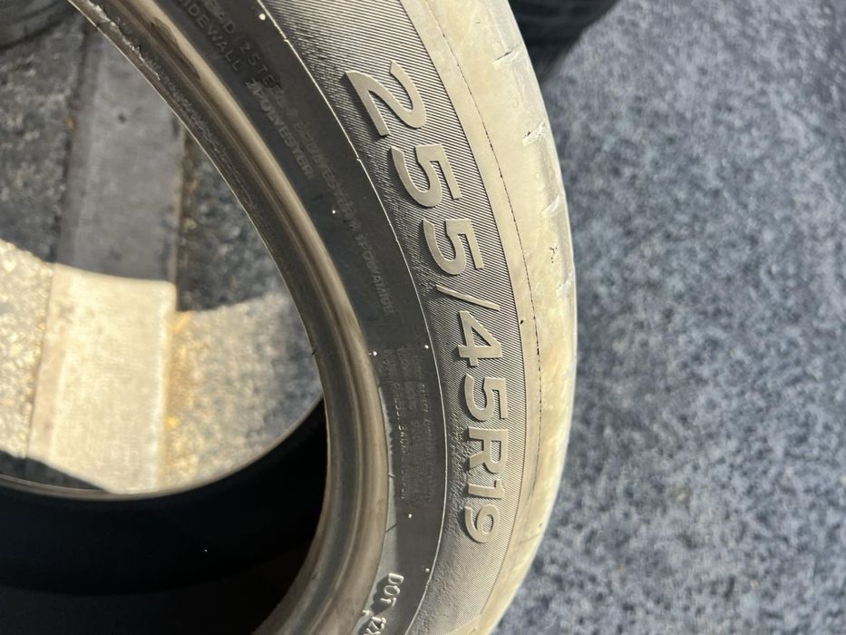 255/45/19 Hankook 2 pneus