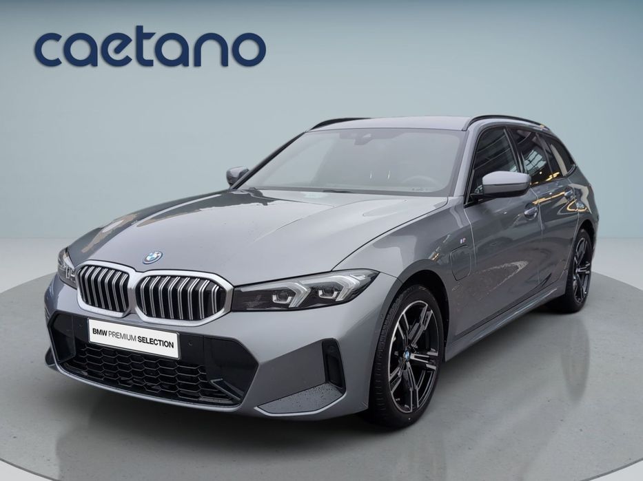 BMW 330 e Pack Desportivo M Auto
