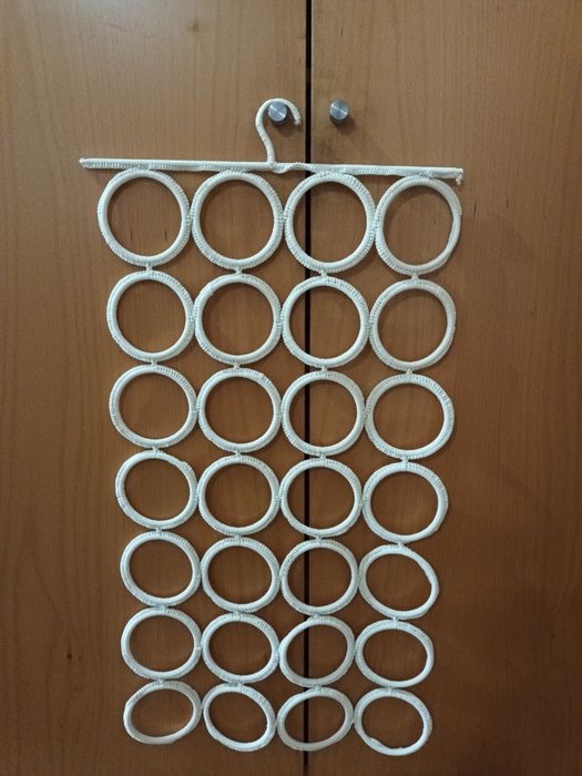 Cabide para pendurar vários objectos