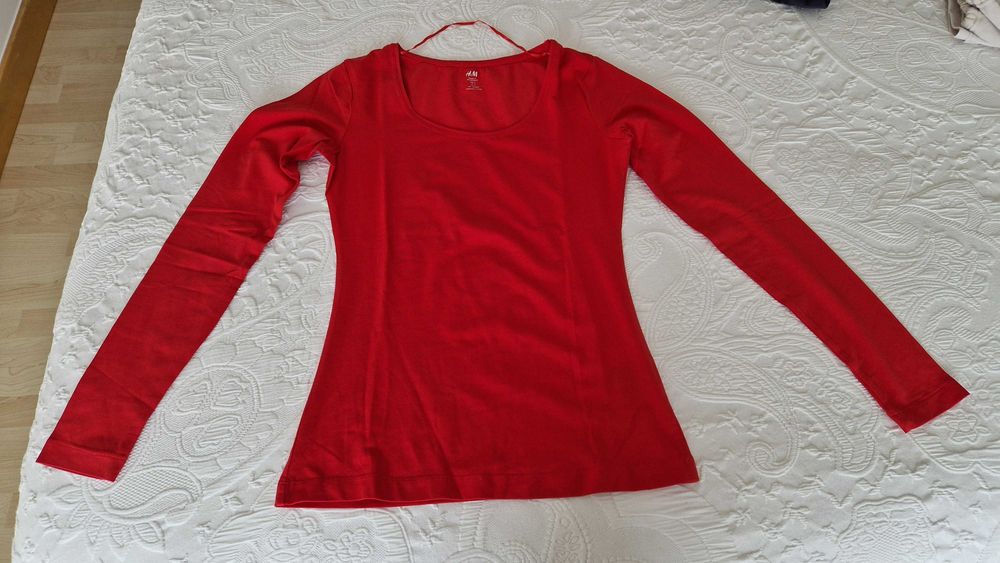Camisola vermelha gola redonda, H&M, tamanho S, nova