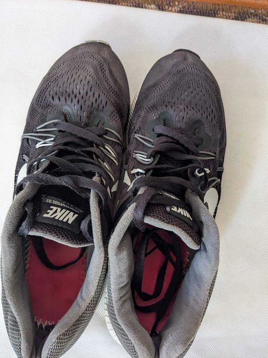 Кросівки моделі Nike Air Zoom Pegasus 32., кросівки бренду New Balance