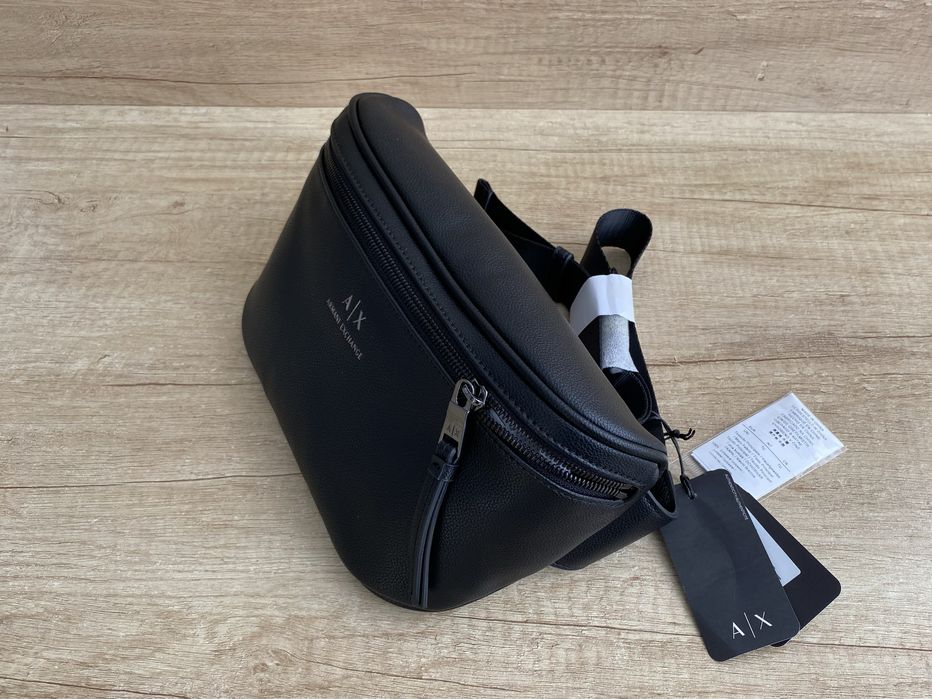Сумка на пояс Armani Exchange. Оригинал.