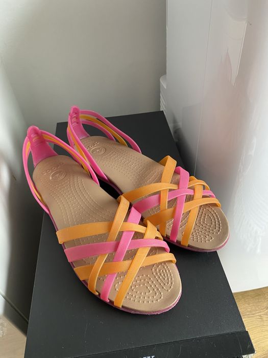 Sandały Crocs Huarache r. 27/38 W7