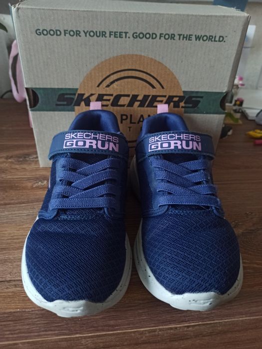 Кросівки , ботінки skechers для дівчинки 30,32 роз