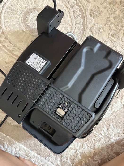 Продам гриль Tefal GC451B12