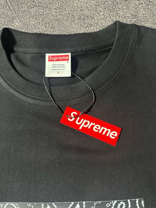 Футболка  Supreme