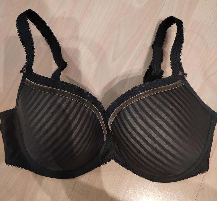 Ładny Duży Biustonosz markowy FREYA usztywniany F 80 stan idealny