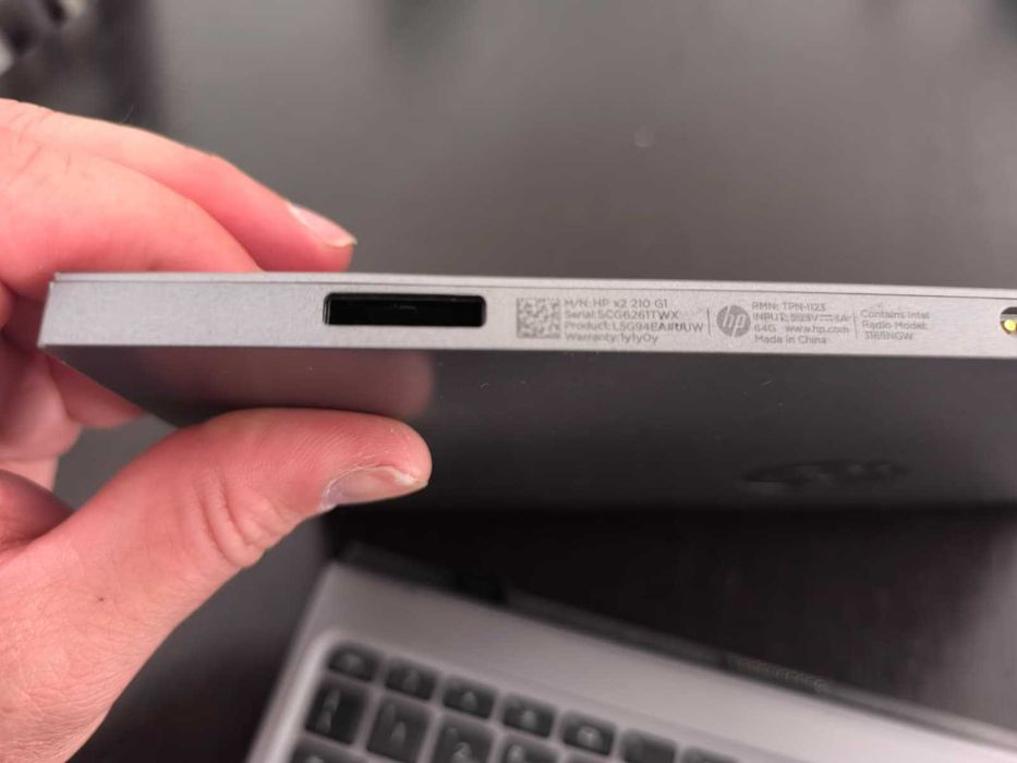 Portátil HP Destacável 2in1 - X2 210 G1