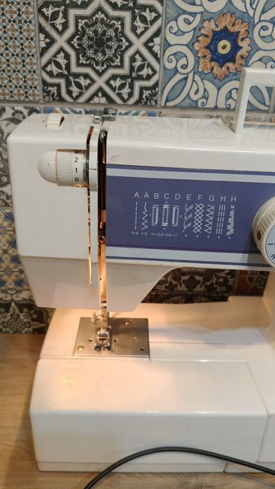 Maszyna do szycia Husqvarna Huskystar 65