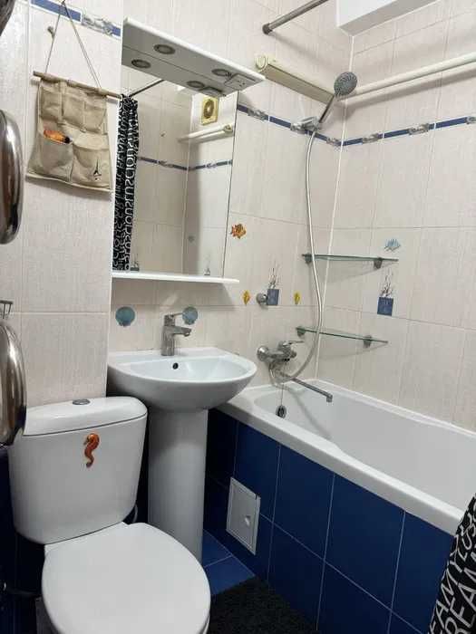 Класна 1-кімнатна квартира на Південно-Заході!