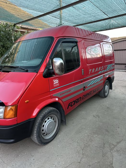 Продам Ford Transit, 1998 год