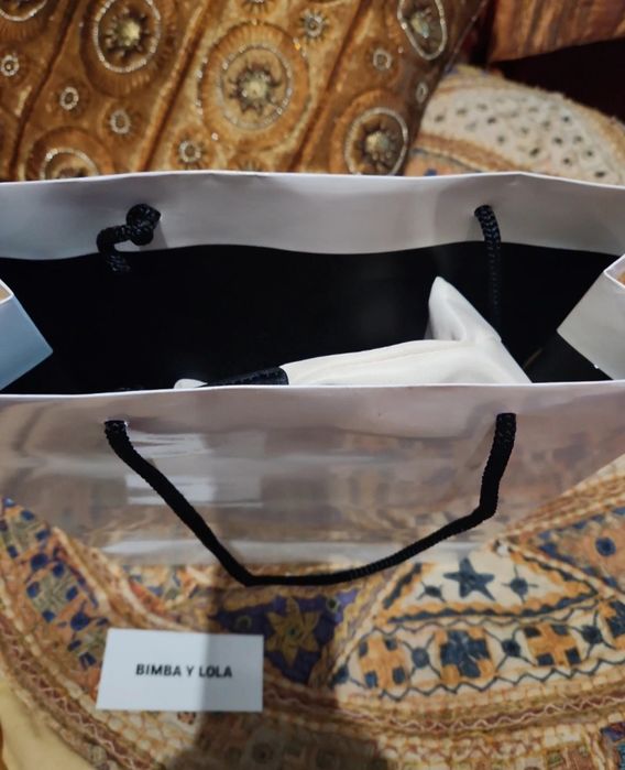 Bolsa bimba y lola com embrulho