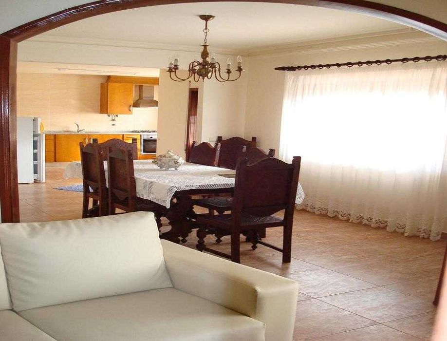 casa gato T3 ao ano perto da praia Cepães