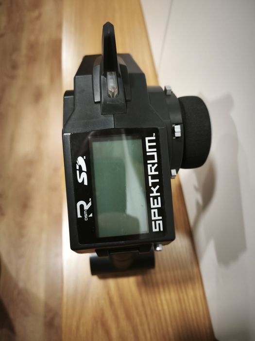 Transmissor Radio Comando Spektrum DX4S