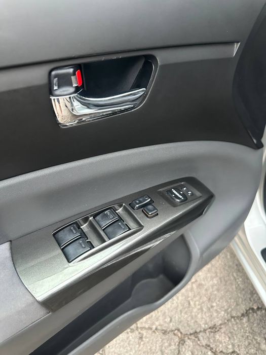 Продам Toyota Prius 2005 гібрид