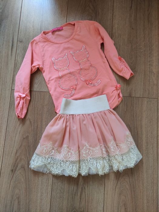 Реглан для дівчинки ,98 розмір