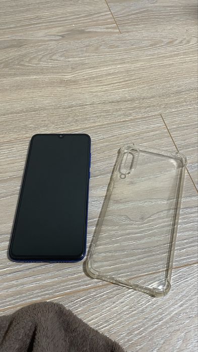 Продам Xiaomi Mi 9 Lite Blue 64 Gb