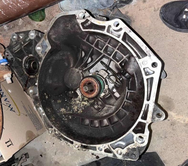 Коробка кпп від опель вектра б