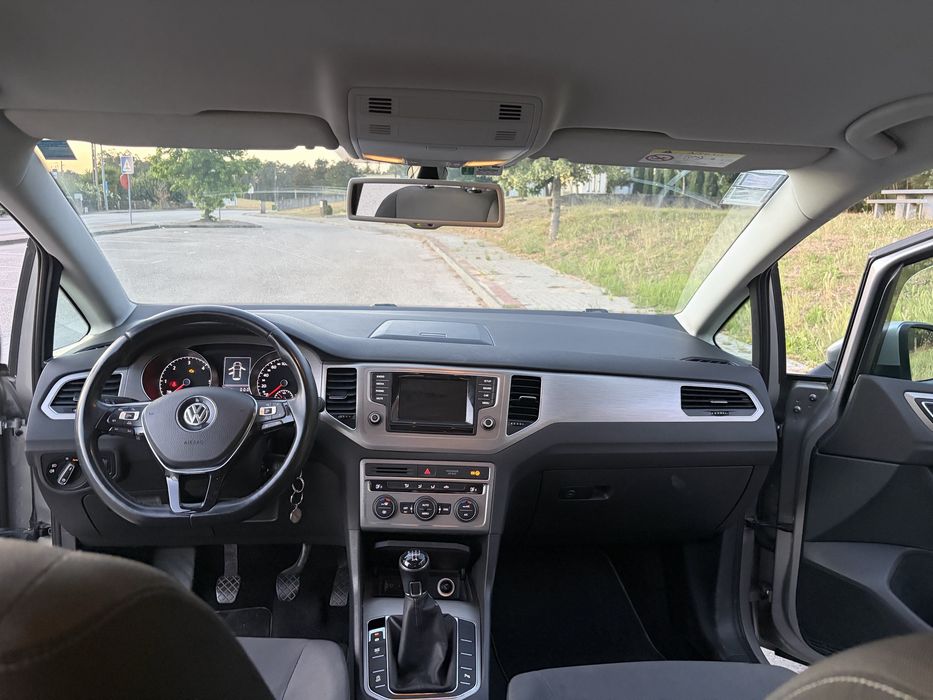 Golf Sportvan Highline