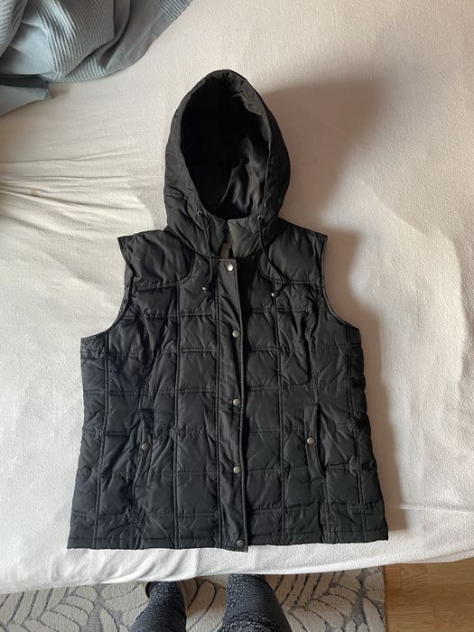 Gap czarny bezrękawnik r.L