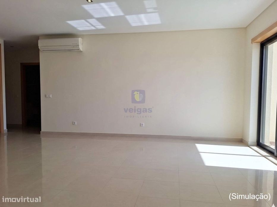 Apartamento T1 em condomínio privado com piscina, garagem, elevador, 1
