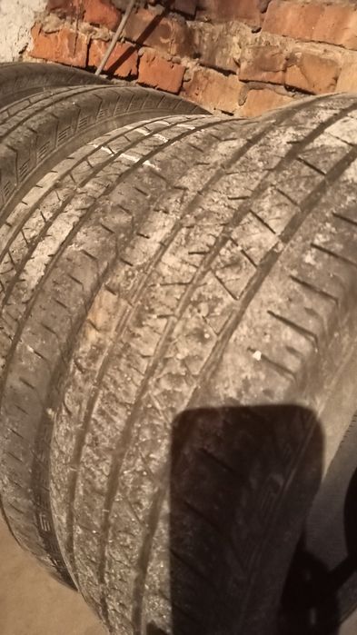 Continental 215/60/17