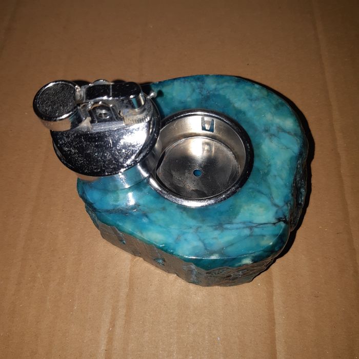 Зажигалка газовая