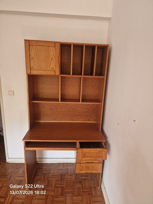 Vendo escrivaninha